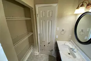 6722 Oriole Ct, Fort Worth, TX 76137 - Photo 12