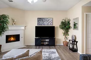 1418 Deville Cir, Garland, TX 75043 - Photo 2