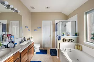 1418 Deville Cir, Garland, TX 75043 - Photo 22
