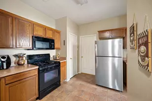 1418 Deville Cir, Garland, TX 75043 - Photo 16