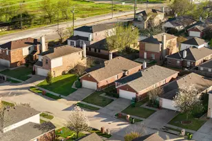 1418 Deville Cir, Garland, TX 75043 - Photo 32