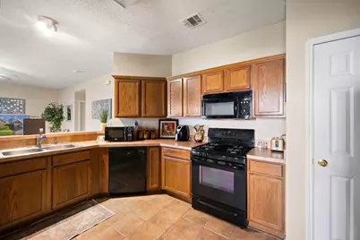 1418 Deville Circle, Garland, TX 75043 - Photo 14