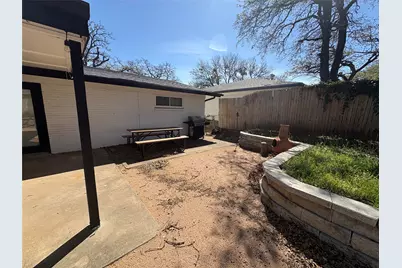 1121 Wade Drive, Bedford, TX 76022 - Photo 26