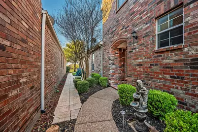 2112 Stone Creek Drive, McKinney, TX 75072 - Photo 34