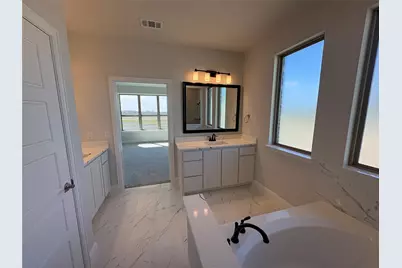 725 Windward Court, Lowry Crossing, TX 75069 - Photo 16