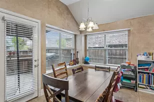 13335 Chittamwood Ln, Frisco, TX 75035 - Photo 10