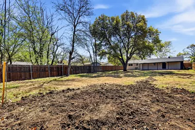 1207 Glynn Oaks Drive, Arlington, TX 76010 - Photo 16