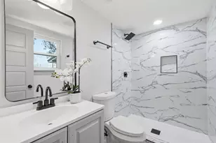 1207 Glynn Oaks Dr, Arlington, TX 76010 - Photo 14