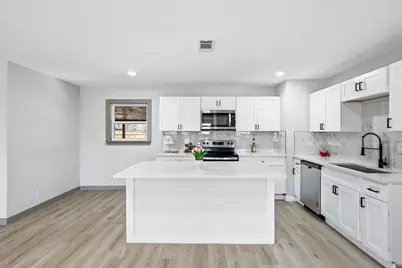 1207 Glynn Oaks Drive, Arlington, TX 76010 - Photo 4