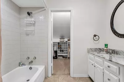 140 Creekside Drive, Double Oak, TX 75077 - Photo 24