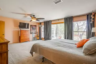 292 Pam Dr, Chico, TX 76431 - Photo 12