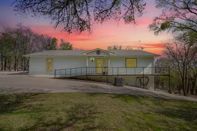 292 Pam Drive, Chico, TX 76431 - Photo 4