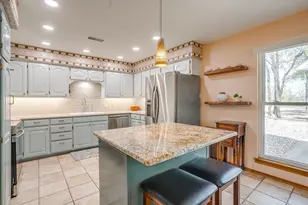 292 Pam Dr, Chico, TX 76431 - Photo 8