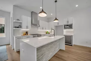 3612 San Jacinto, Dallas, TX 75204 - Photo 4