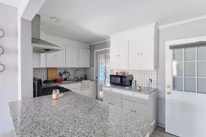 8719 Freeport Drive, Dallas, TX 75228 - Photo 6