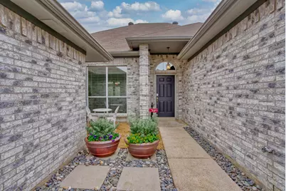 6836 Dogwood Lane, North Richland Hills, TX 76182 - Photo 4