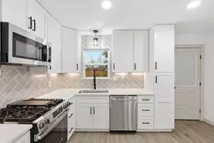 8442 Campanella Dr, Dallas, TX 75243 - Photo 4