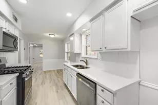 10432 Church Rd, Dallas, TX 75238 - Photo 2