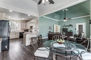 923 Holly Hills Ct, Keller, TX 76248 - Photo 10