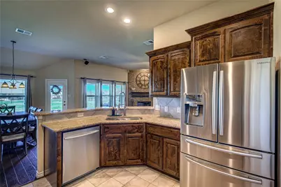 515 Hubbard Circle, Nevada, TX 75173 - Photo 6