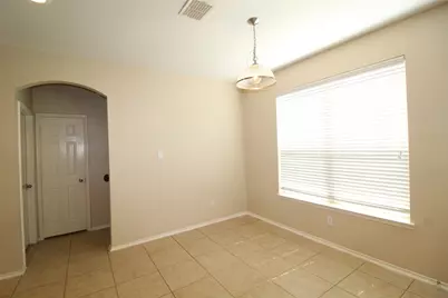 209 Clydesdale Street, Waxahachie, TX 75165 - Photo 8