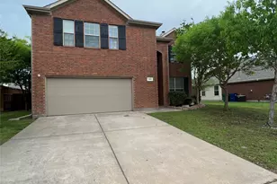 209 Clydesdale St, Waxahachie, TX 75165 - Photo 1