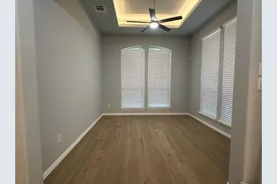 236 Wallington Way, Lewisville, TX 75067 - Photo 2