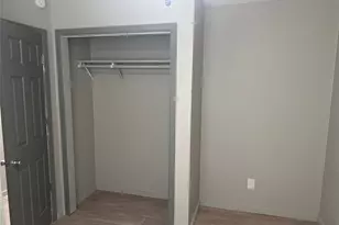 101 Seminole St, Tye, TX 79563 - Photo 8