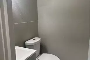 101 Seminole St, Tye, TX 79563 - Photo 14