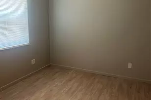 101 Seminole St, Tye, TX 79563 - Photo 12