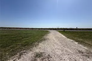 4712 County Rd 913, Joshua, TX 76058 - Photo 4