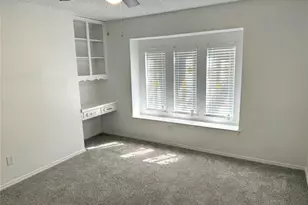 520 Baker Dr, Hurst, TX 76054 - Photo 12