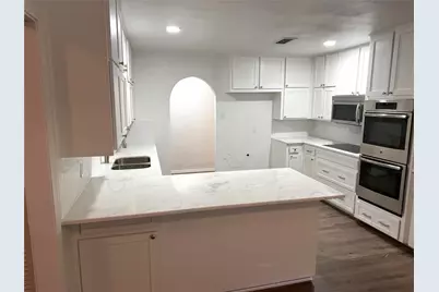 520 Baker Drive, Hurst, TX 76054 - Photo 6