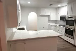 520 Baker Dr, Hurst, TX 76054 - Photo 6