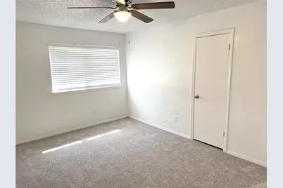 520 Baker Drive, Hurst, TX 76054 - Photo 16