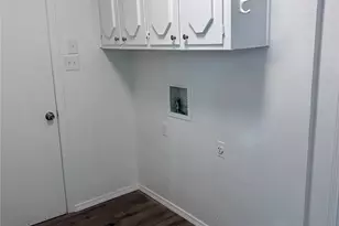 520 Baker Dr, Hurst, TX 76054 - Photo 24