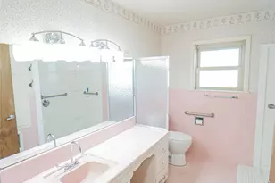 1405 W Wheeler St, Breckenridge, TX 76424 - Photo 28