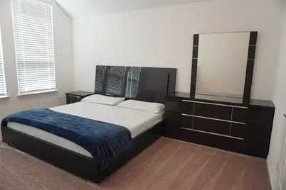 2046 Hollowcreek Trail, Lewisville, TX 75010 - Photo 12