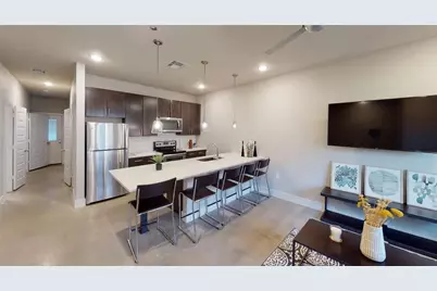 2430 S 2nd Street, Waco, TX 76706 - Photo 2