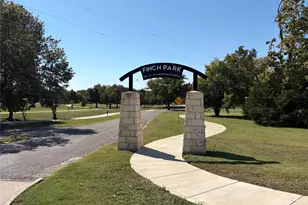 810 W Lamar St, McKinney, TX 75069 - Photo 12