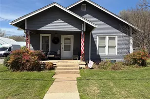 810 W Lamar St, McKinney, TX 75069 - Photo 1