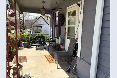 810 W Lamar Street, McKinney, TX 75069 - Photo 2