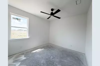 112 Loveta Lane, Boyd, TX 76023 - Photo 16