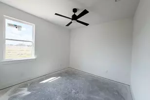 112 Loveta Ln, Boyd, TX 76023 - Photo 16