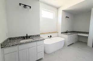 112 Loveta Ln, Boyd, TX 76023 - Photo 10