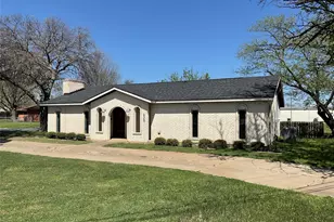 520 S Hwy 377, Pilot Point, TX 76258 - Photo 1