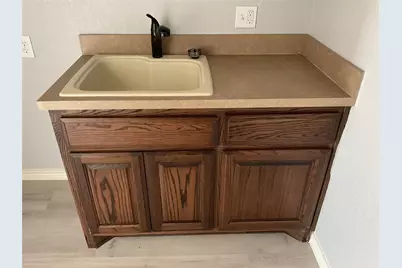 520 S Highway 377, Pilot Point, TX 76258 - Photo 10