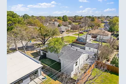 2619 Peninsula Drive, Grapevine, TX 76051 - Photo 36