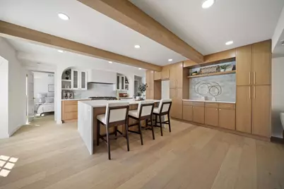 2619 Peninsula Drive, Grapevine, TX 76051 - Photo 2