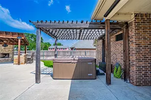 2826 Willow Ridge Cir, Granbury, TX 76049 - Photo 34